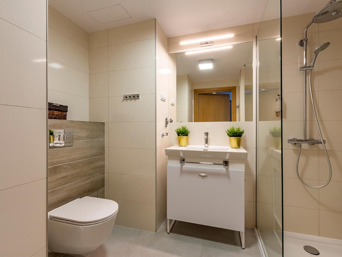 Апартаменты Vacationclub - Seaside Apartament 112 Колобжег Экстерьер фото
